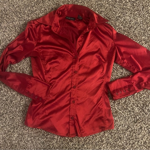 Elegant New York & Company Red Satin Blouse - Picture 2 of 3